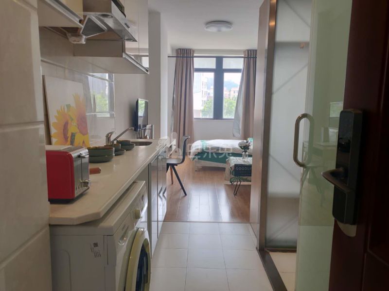 冠寓（大芬店）4732288卧室图8