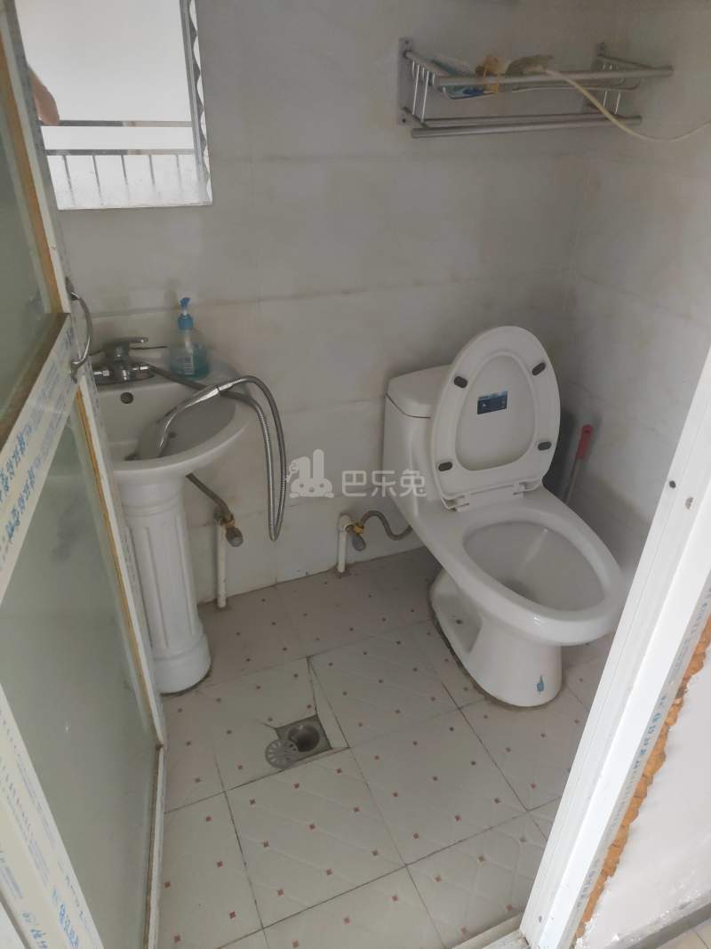 浦凌佳苑1161203卫生间图9