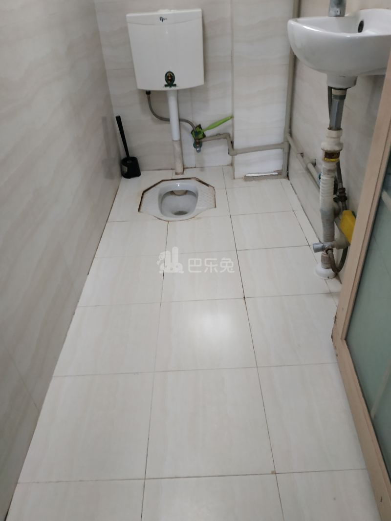 沙河荔园新村4751657卫生间图5