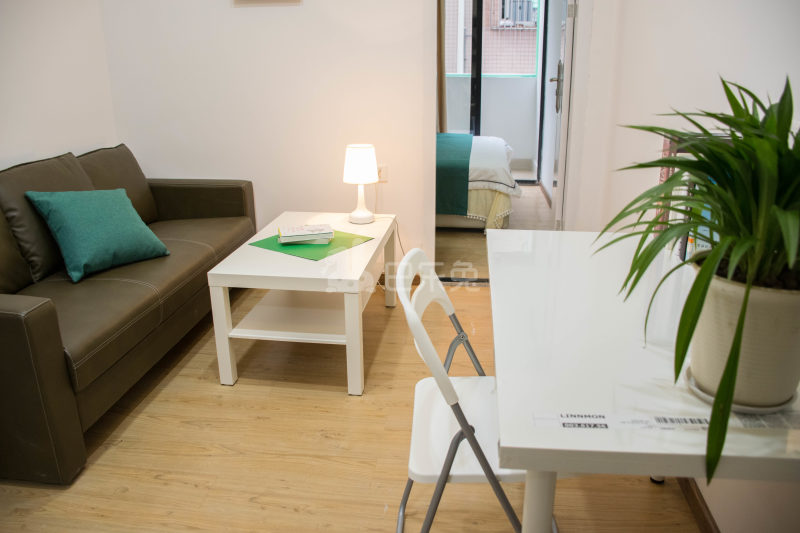 暖寓流塘芳华4753385客厅图4