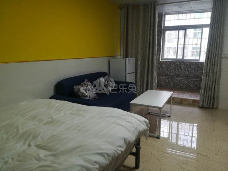 荟翠e家（坑梓店）4766640卧室图1