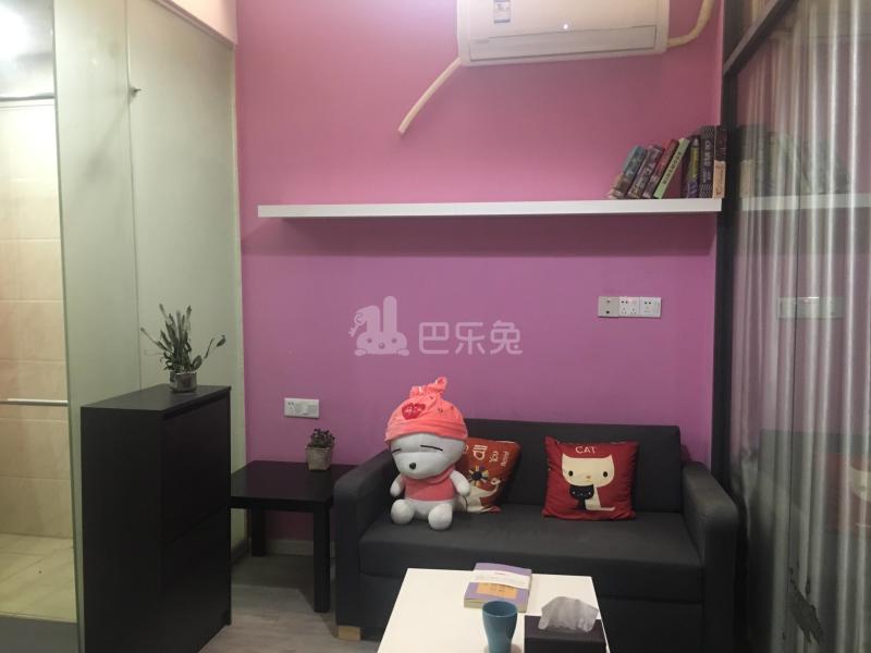 美鹿假日公寓4768717客厅图4