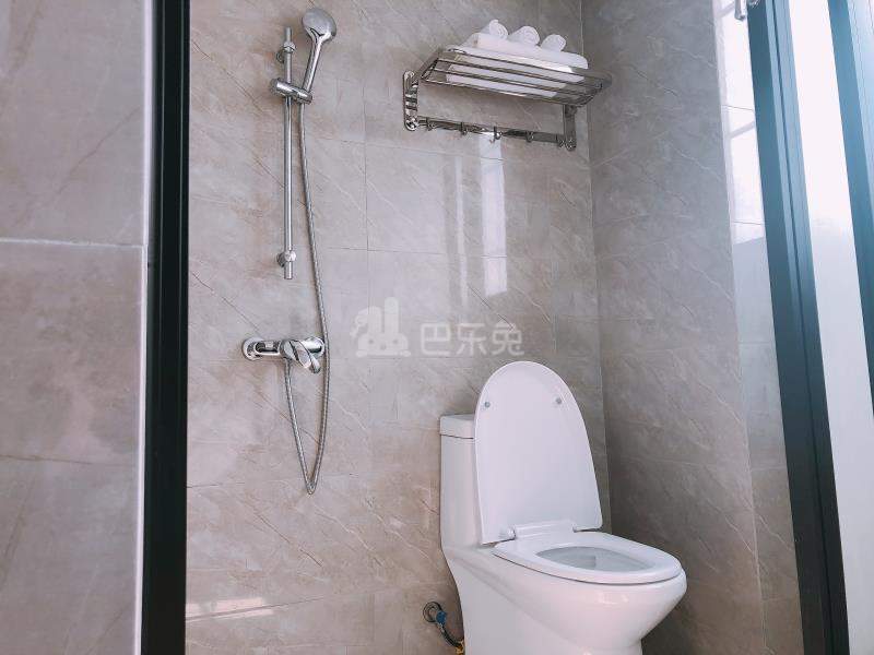 鲤鱼公寓（民治店）4776940卫生间图6