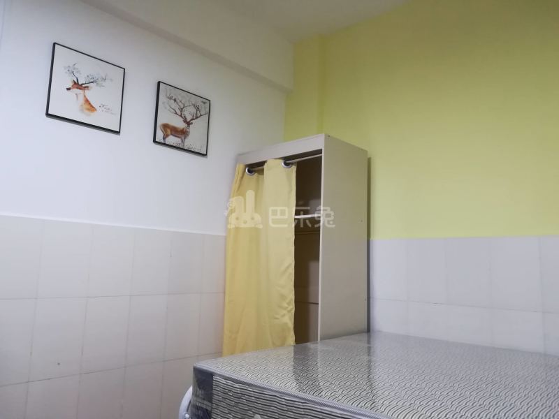 365公寓（龙华地铁站店）4786591卧室图1