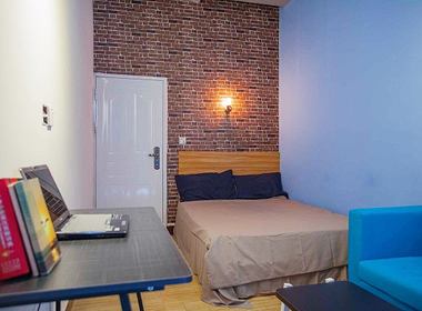 37°公寓（宝安店） 1室0厅1卫