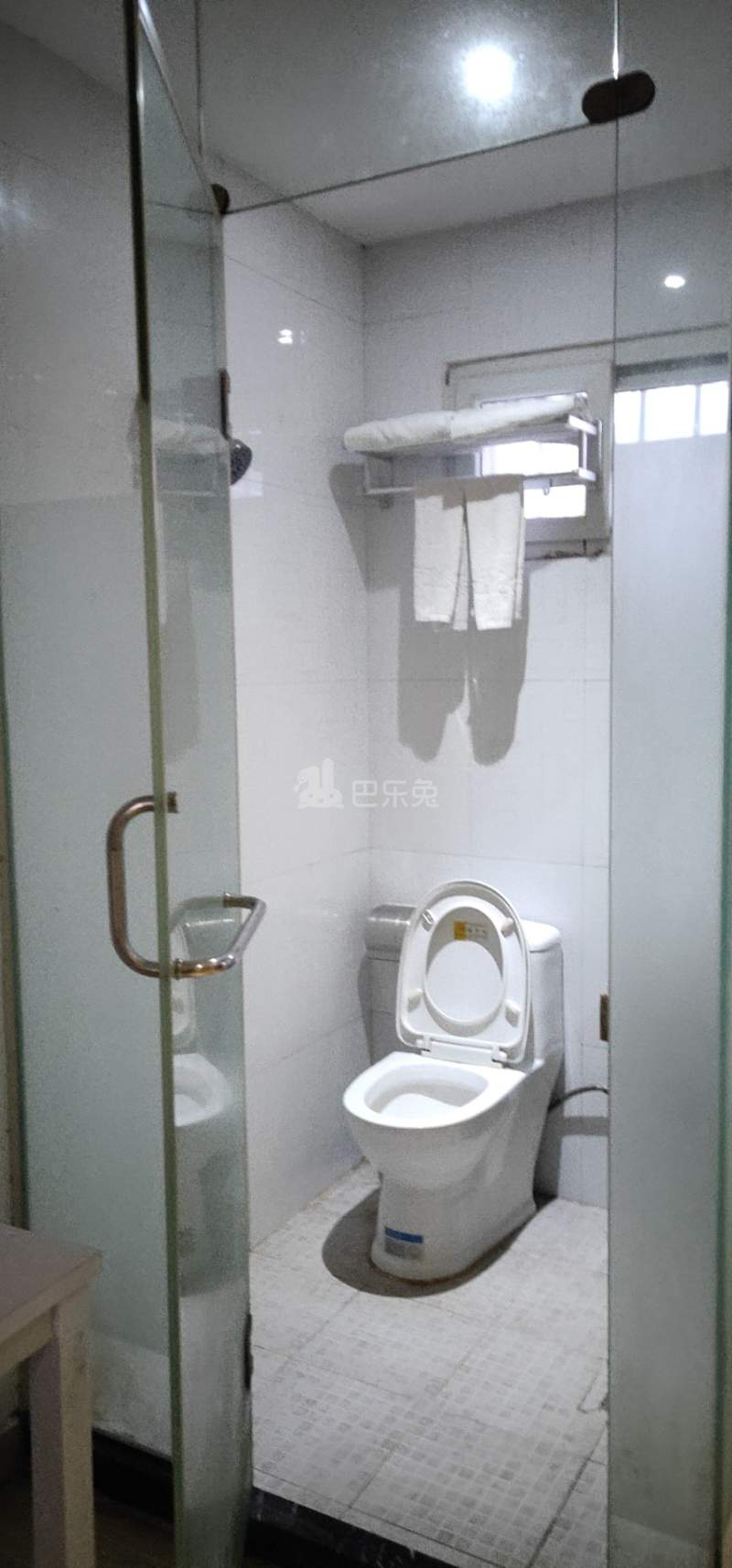 汇景公寓4794403卫生间图7