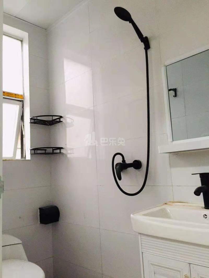 小七洋房金牛座4799596卫生间图6