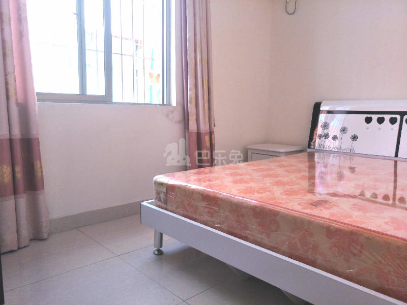 圆达温馨公寓4800098卧室图0