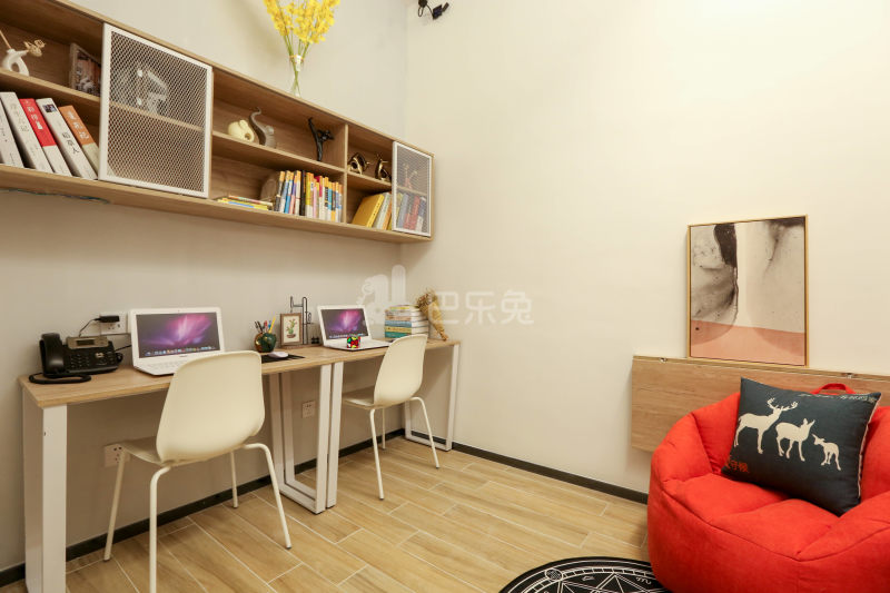 爱守候公寓（黄贝岭瑞思店）4835137客厅图1