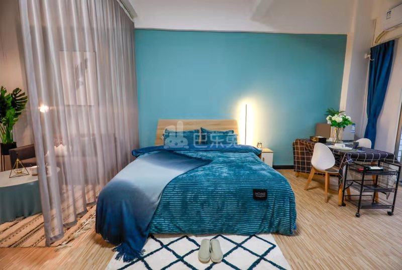 HereHouse（大运店）4846254卧室图2