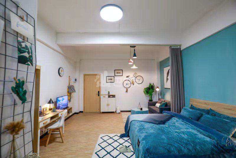 HereHouse（大运店）4846254卧室图3