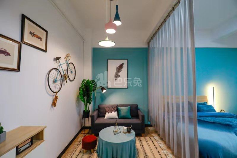 HereHouse（大运店）4846254卧室图4