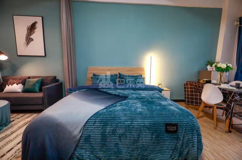 HereHouse（大运店）4846254卧室图6