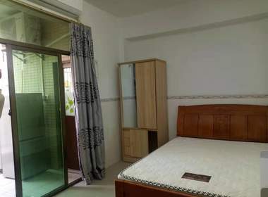 温馨公寓（龙华区） 1室0厅0卫