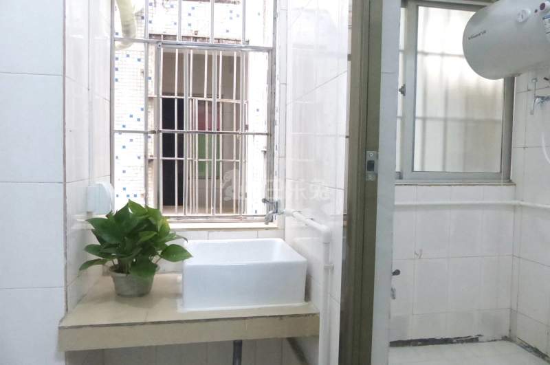 Hello·公寓（万锦店）4855746卫生间图3