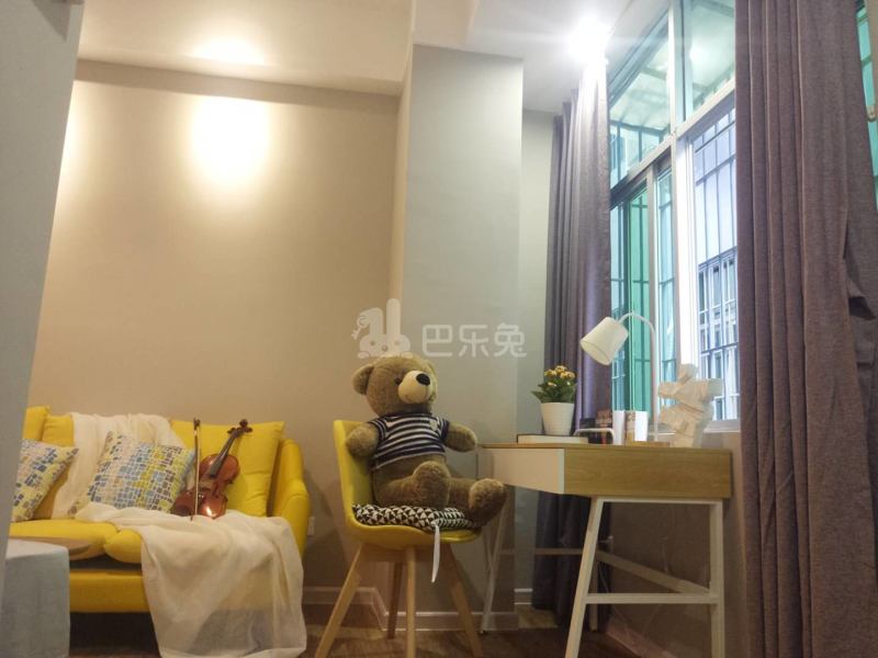 枢纽公寓（龙胜店）4857801客厅图1