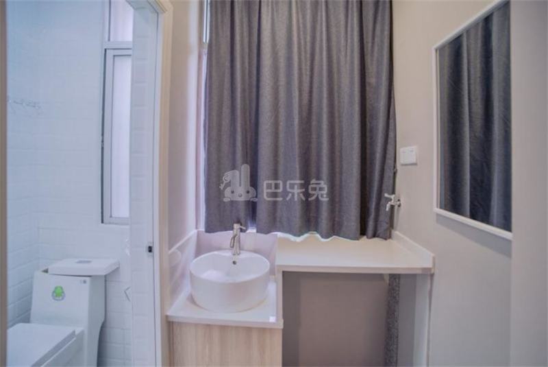 枢纽公寓（龙胜店）4857801卫生间图3