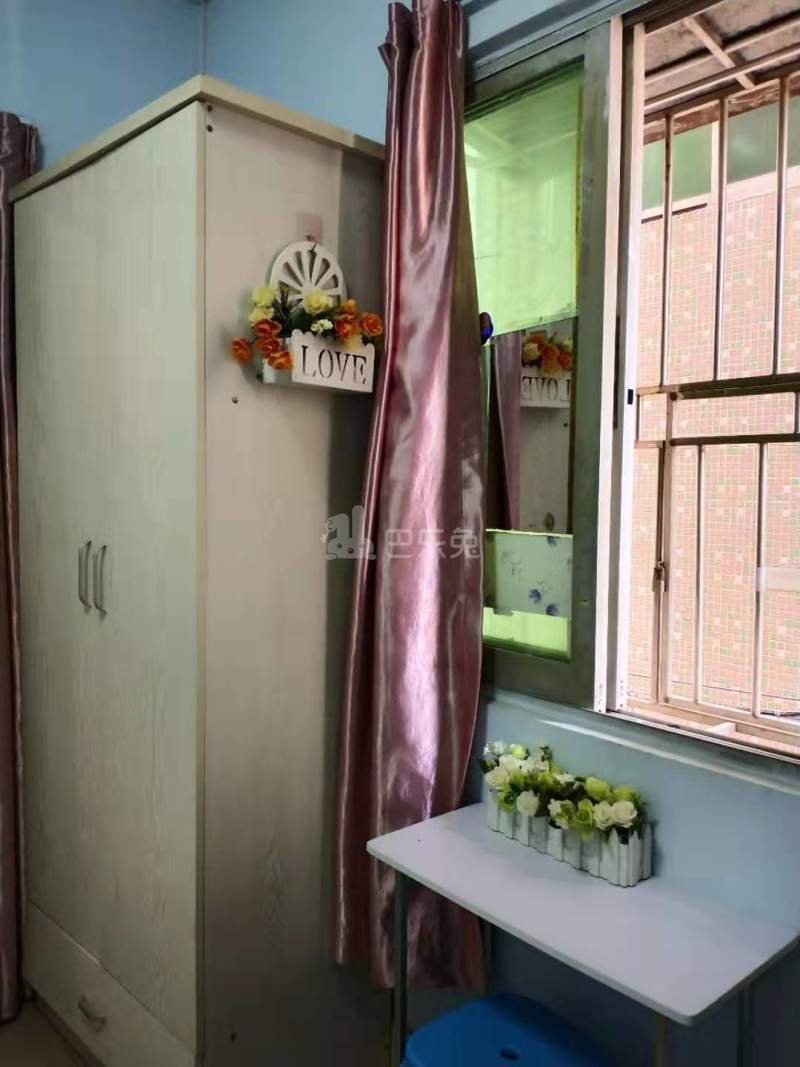 米琪公寓4880987卧室图0