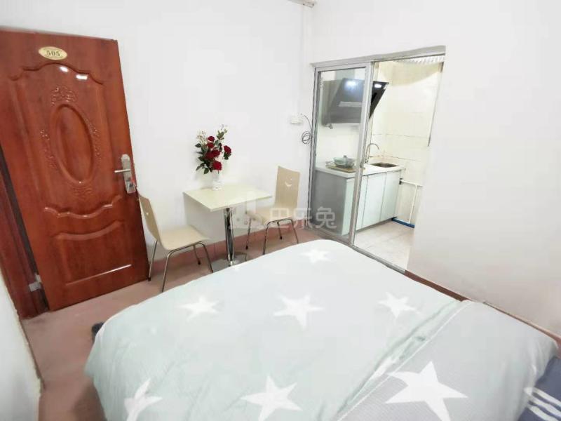 嘉恒居（坪地店）4886502卧室图0