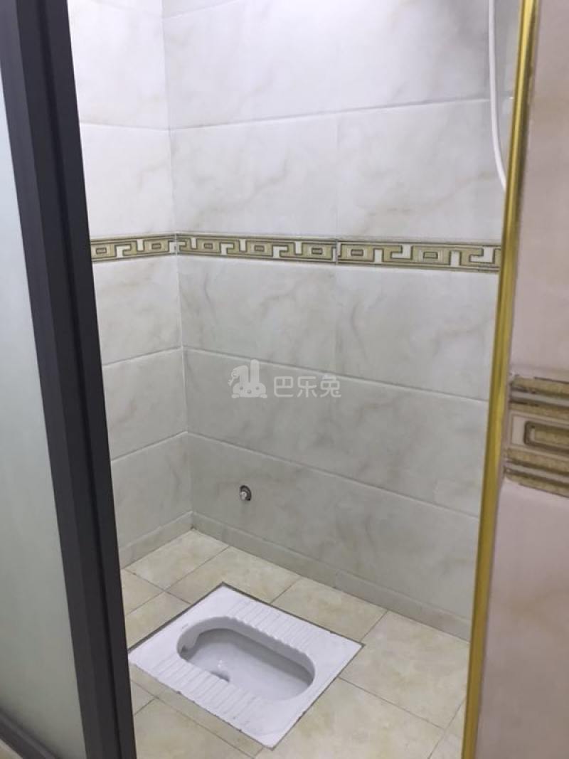 云顶米酷公寓4891788卫生间图7