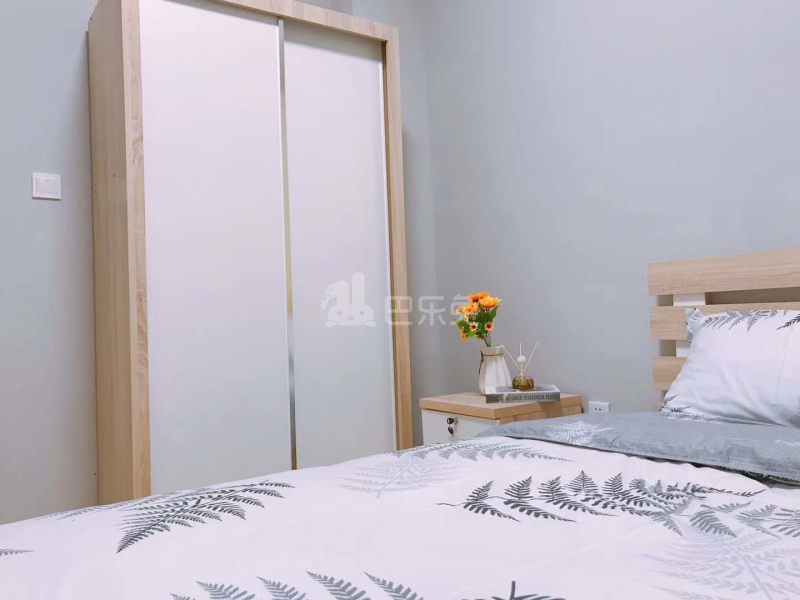 七号企鹅公寓（新洲北村村店）4896815卧室图2