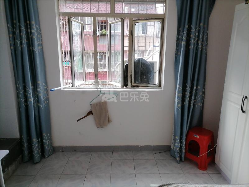 南粤山庄4906430卧室图5