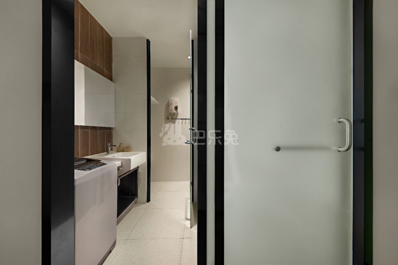 满京华·设计小栈4916493卫生间图3