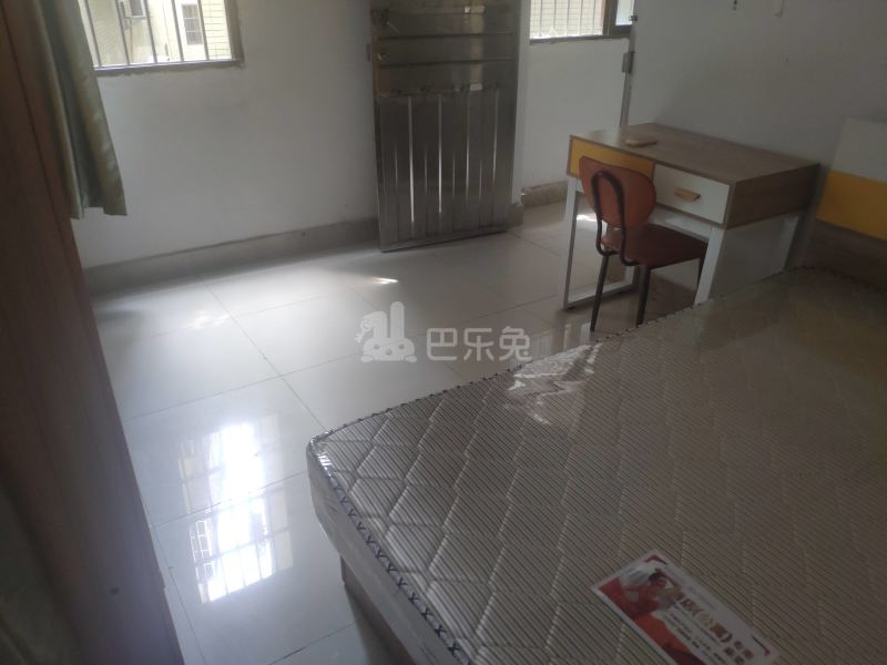 豪华公寓（大山村二夹坊前街46号）4923066卧室图6