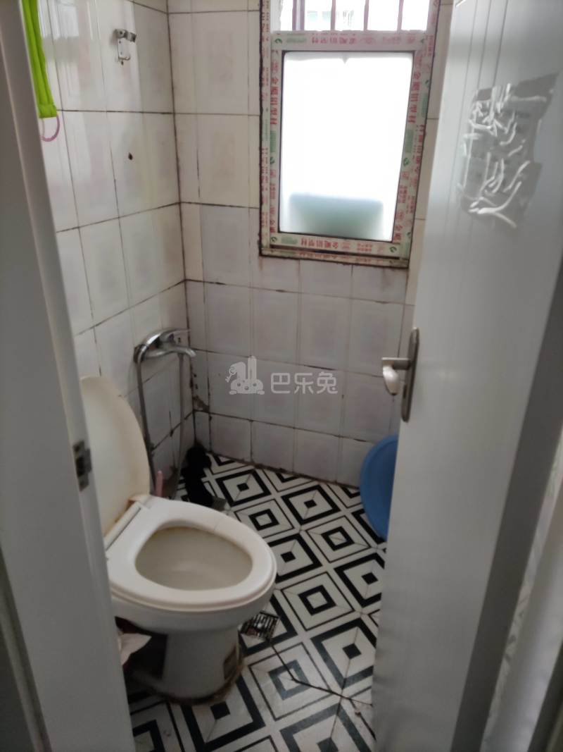 庆安一村4925462卫生间图7