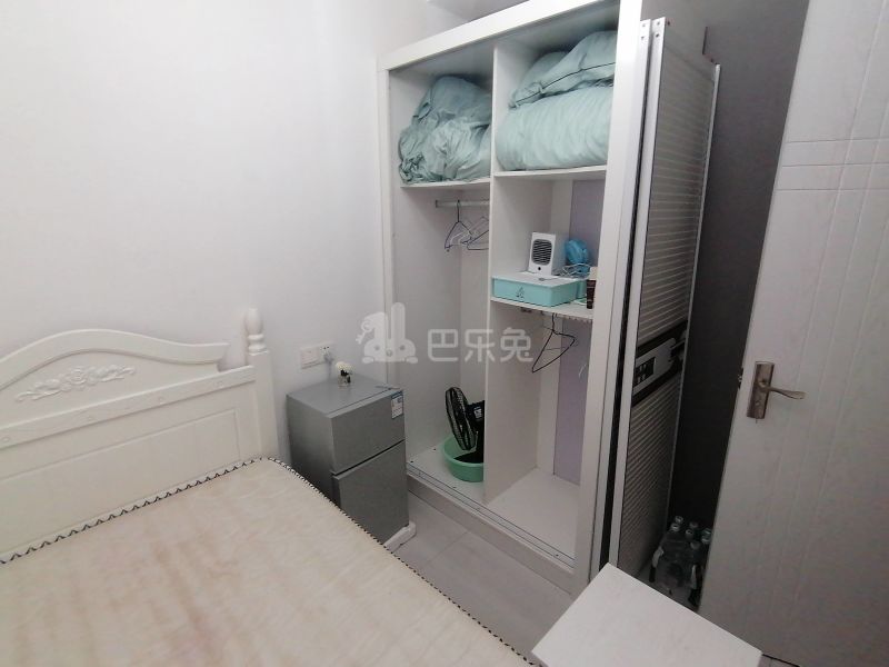 广友小区4940702卧室图2