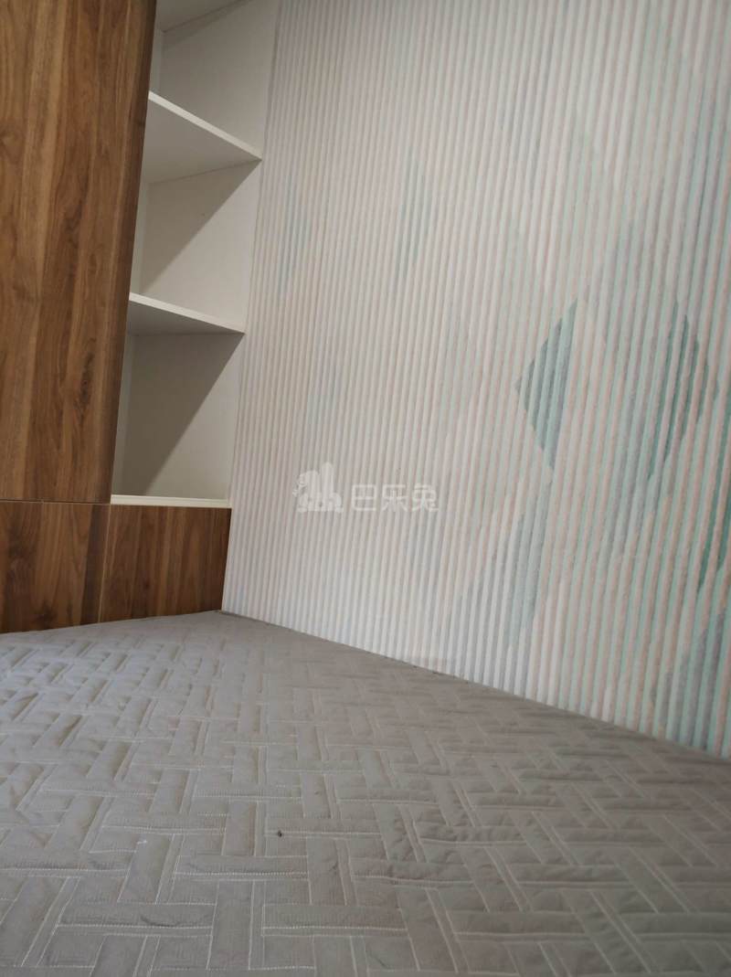 金轮第一居4943801卧室图0