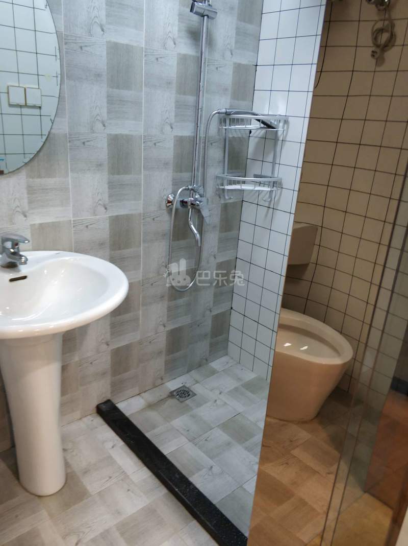 金轮第一居4943801卫生间图9