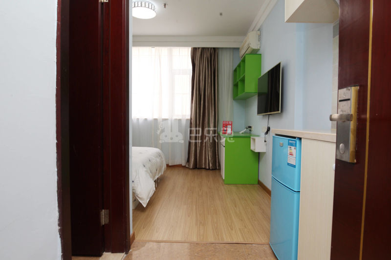 筑梦空间495601卧室图0