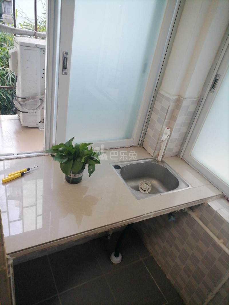 南油生活B区4959215厨房图5