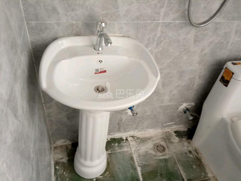 绿地悦峰公馆4968843卫生间图13