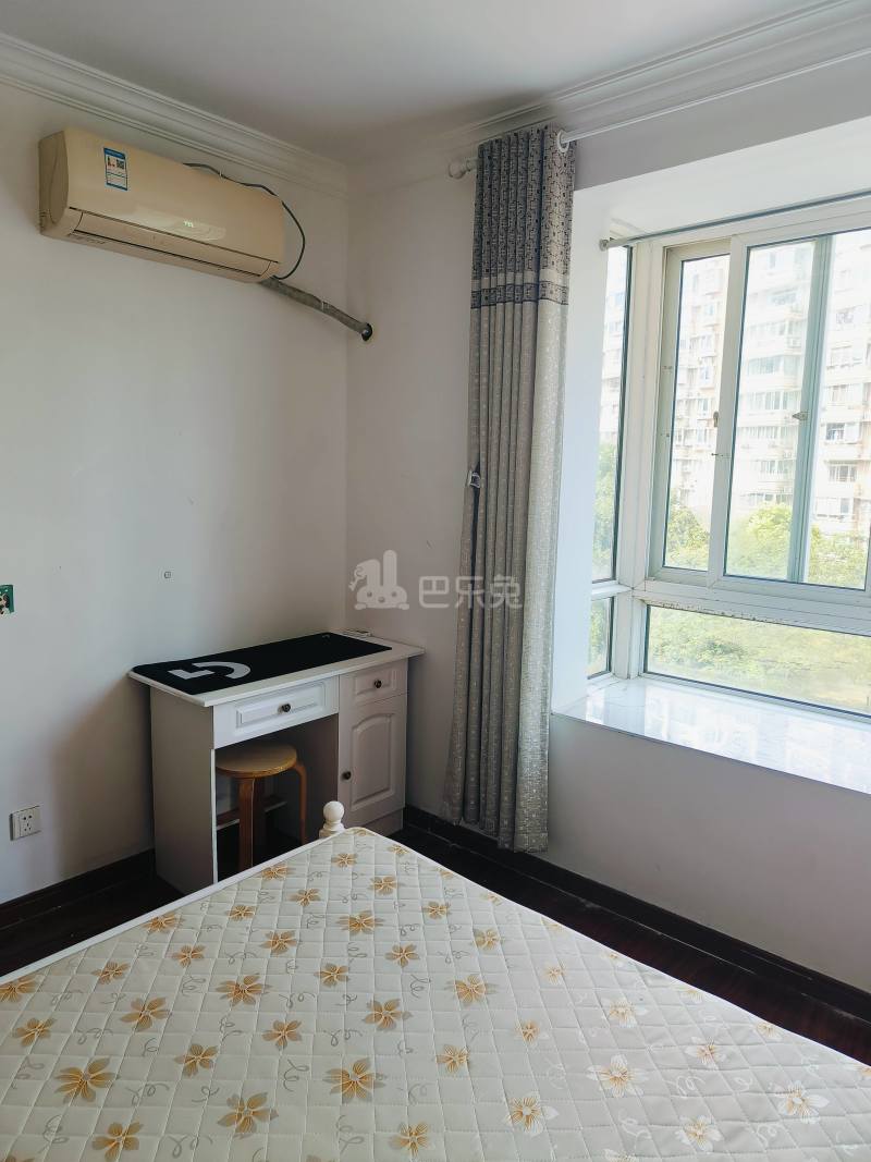 鑫峰苑4969052卧室图1