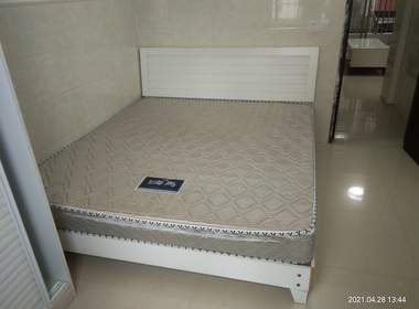 嘉禾望岗西岭路49号 2室1厅1卫