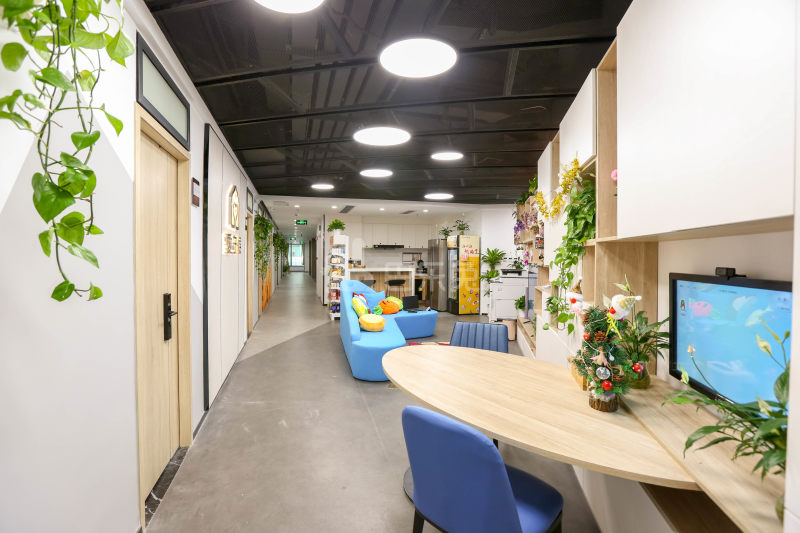 爱守候公寓（黄贝岭瑞思店）4983321客厅图0