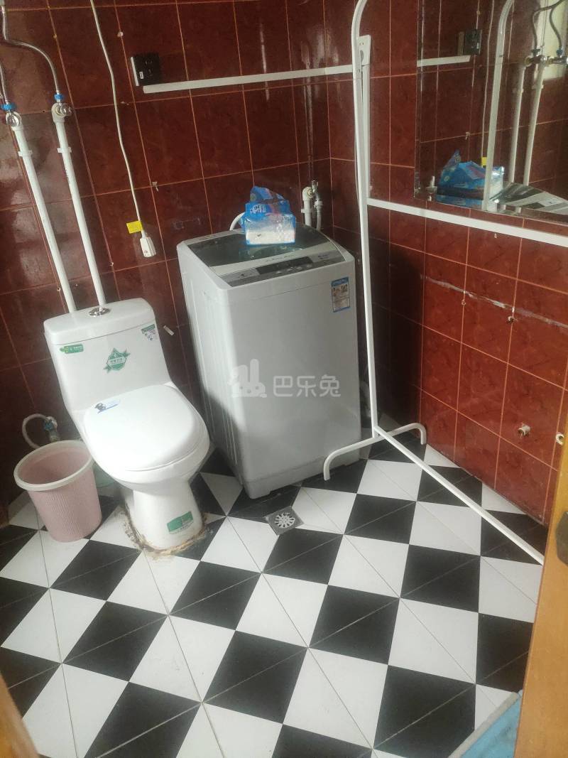 锦秋花园五期4992620卫生间图10