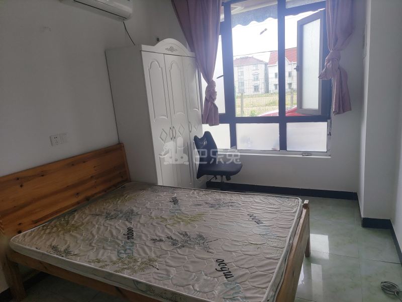 腰路村（民房）5106178卧室图1