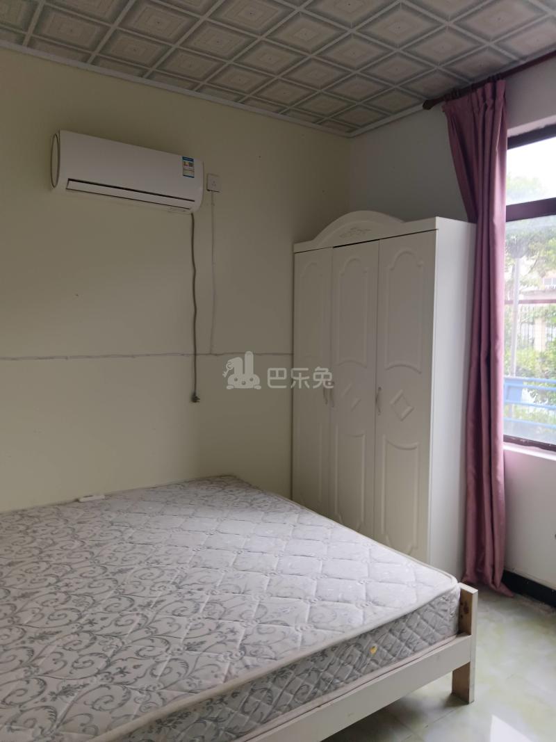 腰路村（民房）5106197卧室图1