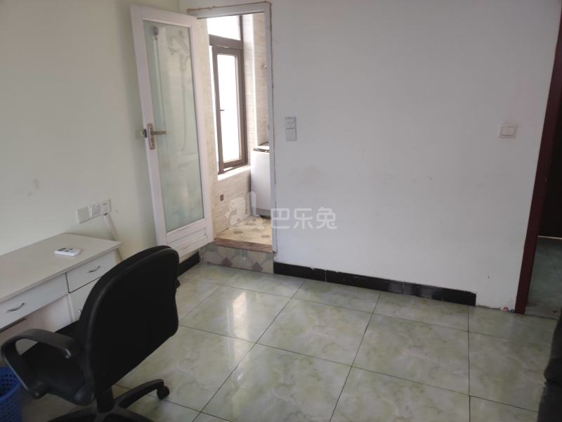 腰路村（民房）5106202卧室图1