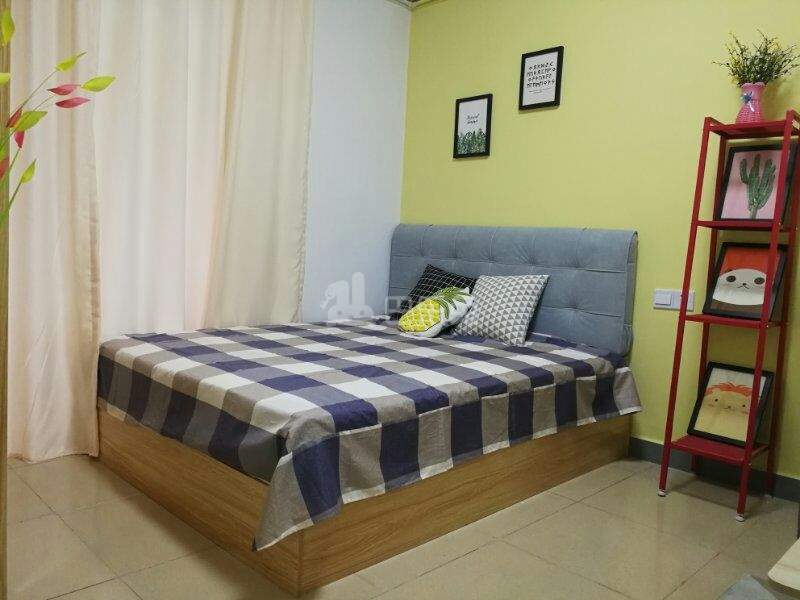 优居公寓（龙城广场）5124053卧室图3