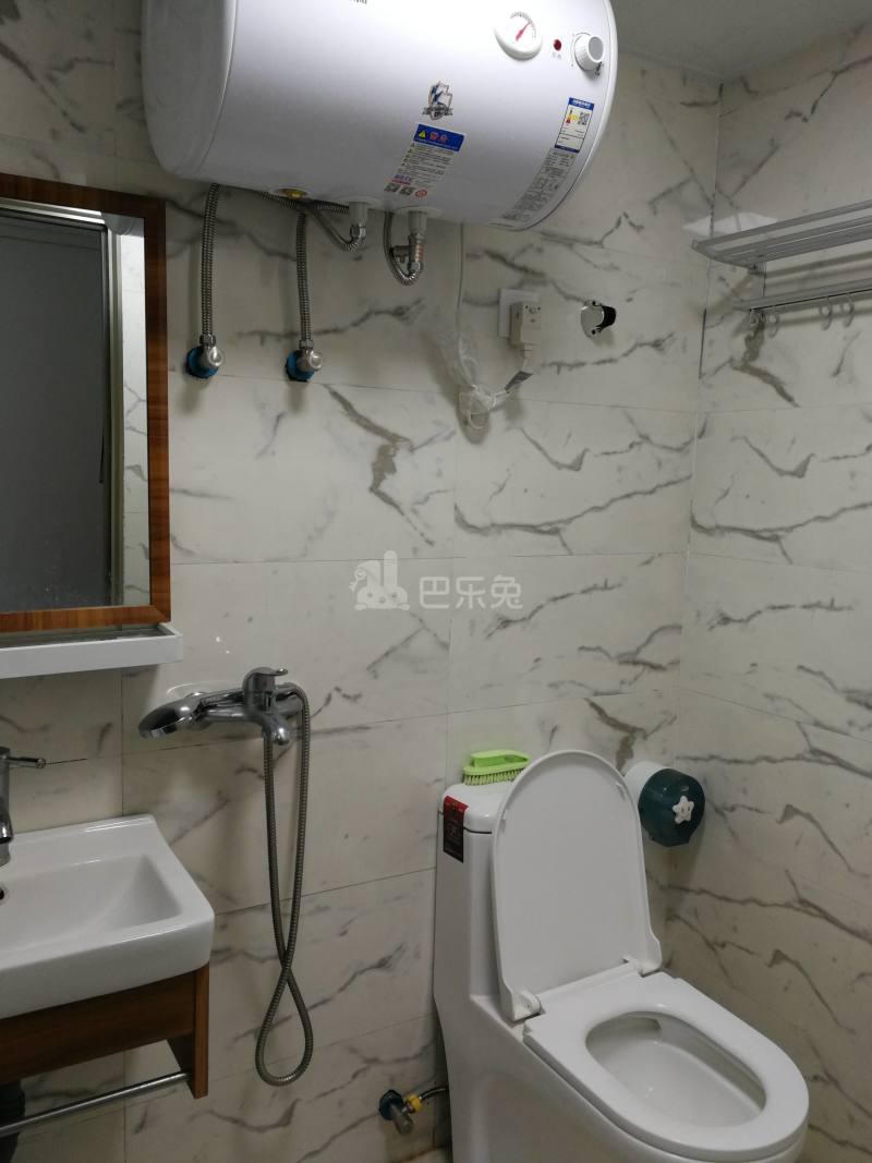 优居公寓（龙城广场）5124150卫生间图5