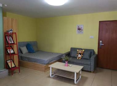 优居公寓（龙城广场） 1室0厅1卫