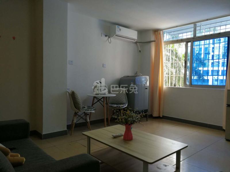 优居公寓（龙城广场）5124222卧室图2