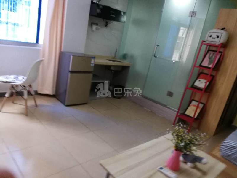 优居公寓（龙城广场）5124222卧室图4