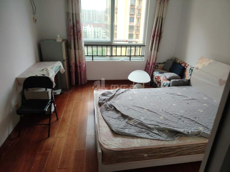 金海华城永华苑512399卧室图2