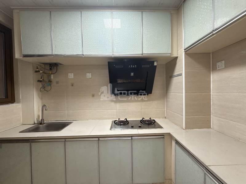 佘北家园嘉枫苑5175780厨房图5