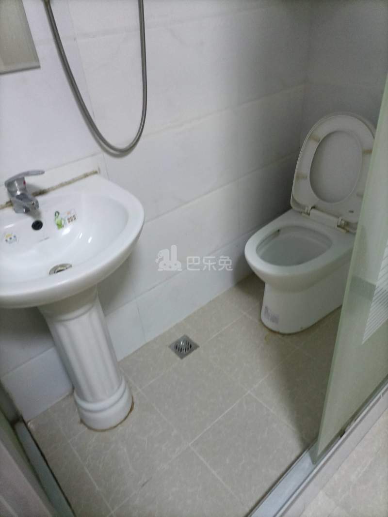 锦绣华都5179258卫生间图5